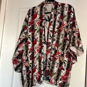 Black coral reversible silk open blouse